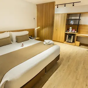 Western 93 Park Hotel Bogotá